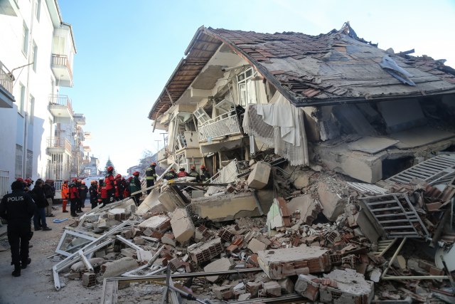 Turska broji žrtve zemljotresa FOTO/VIDEO