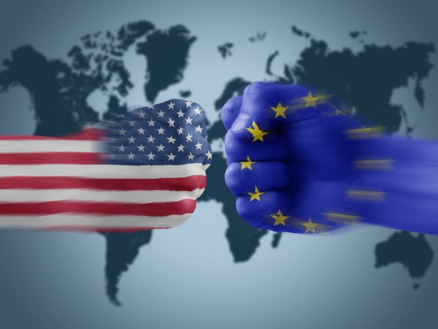 Tramp okreæe nišan ka Evropi: Nove mere pogodiæe svakog amerikanca