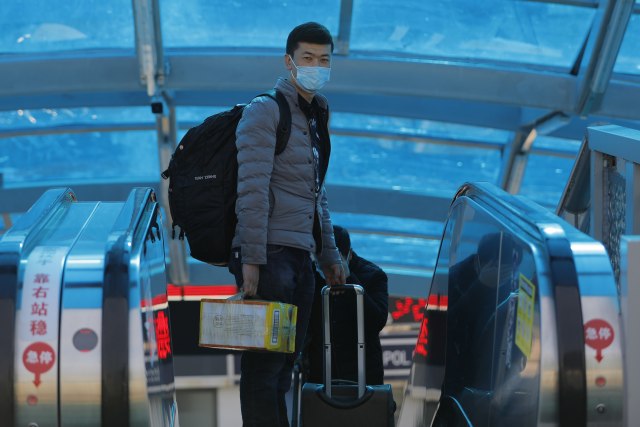 Desetkovan promet putnika u Kini: Superbrzi vozovi van stroja