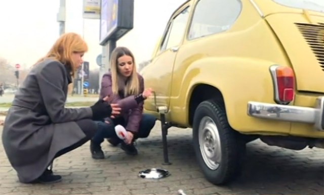 Kako zameniti gumu na automobilu VIDEO