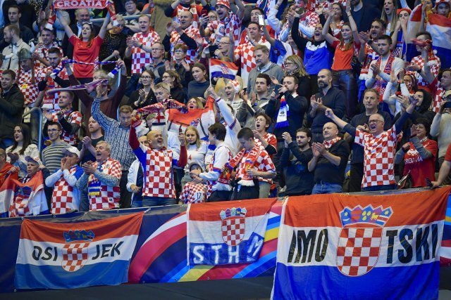 Više od 10.000 navijača na dočeku rukometaša Hrvatske