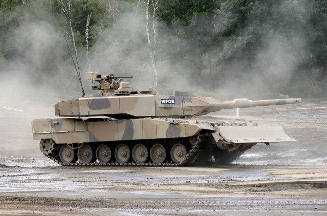 Komšije se naoružavaju: Za pola milijarde € stižu tenkovi iz Nemaèke