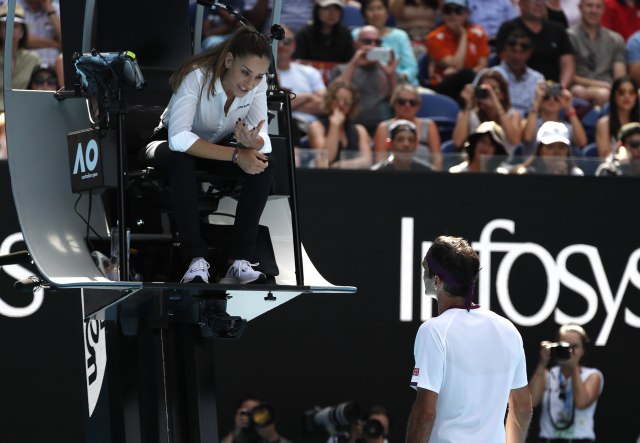 Srpkinja oduševila Bušar: Pustite Federera, nego, ko je devojka u stolici?