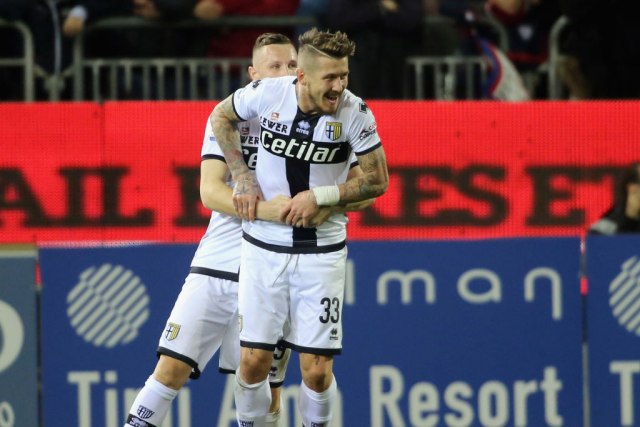 Parma u 94. minutu izbegla poraz