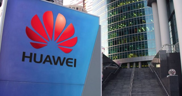 Huawei napadnut da špijunira korisnike: 