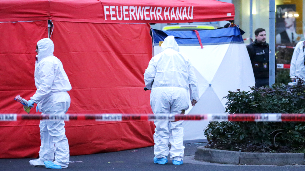Nemačka: Ultradesničar ubio devet ljudi u dva nargila bara