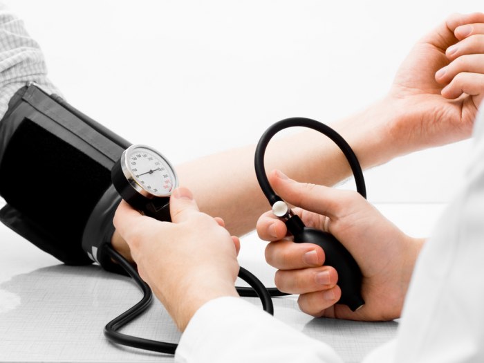 Visoki krvni tlak - hipertenzija Kako letjeti s hipertenzijom