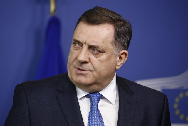 Djukanovic called Dodik to threaten him, and that resulted in...?