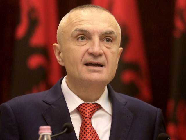 Predsednik Albanije tužio ministra pravde i dva zvaničnika: 
