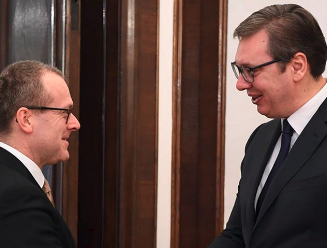 Vučić s direktorom SZO za Evropu: Pomoć Srbiji po pitanju borbe protiv koronavirusa.
