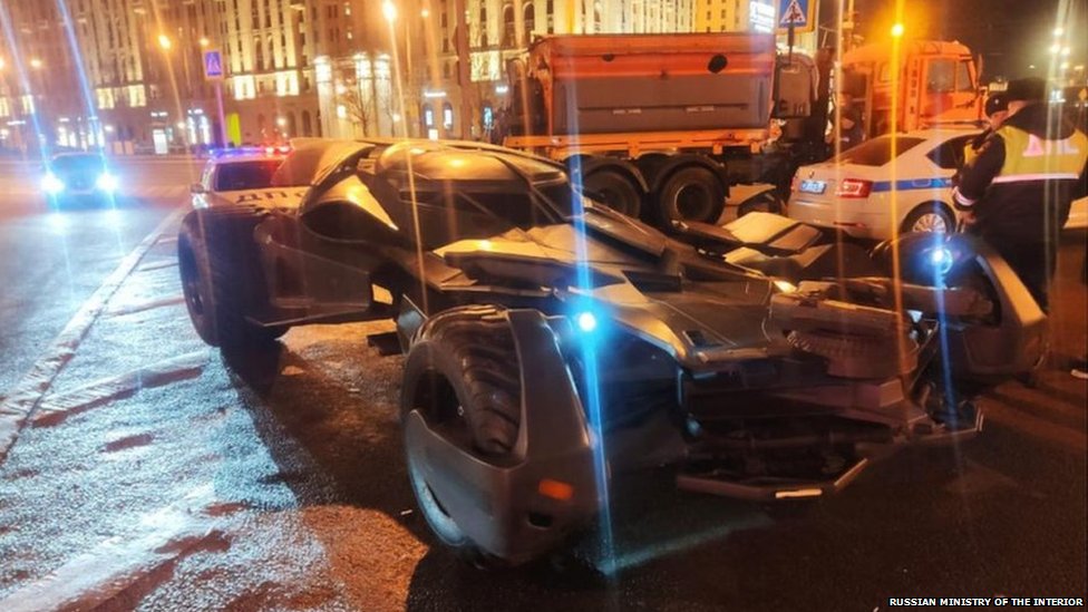 Automobili i Betmen: Policija u Moskvi zaplenila betmobil