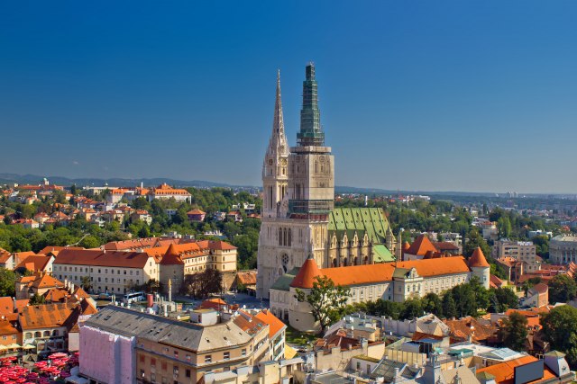 Začula se snažna tutnjava u Zagrebu: Meteor probio zvučni zid?