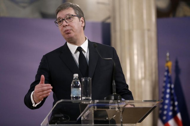 Vucic: Temporary ban can be imposed on those entering the country from affected areas