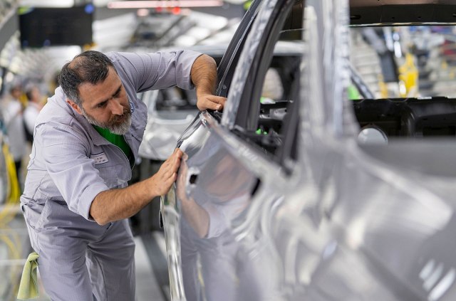Volkswagen "èastio" svoje radnike sa skoro 5.000 evra