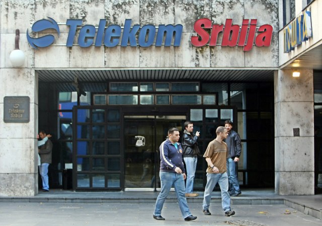 Terenski prodavci Telekoma Srbije i Supernove na humanom zadatku