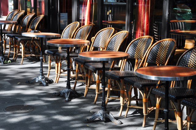 Zatvoreni restorani i kafiæi u Nišu