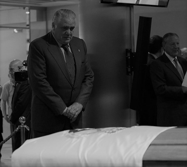 Bivši predsednik Real Madrida preminuo od koronavirusa