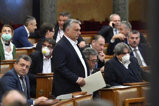Široka ovlašæenja u Orbanovim rukama i zabrinutost: "Vlada sada zaista može da radi šta hoæe"