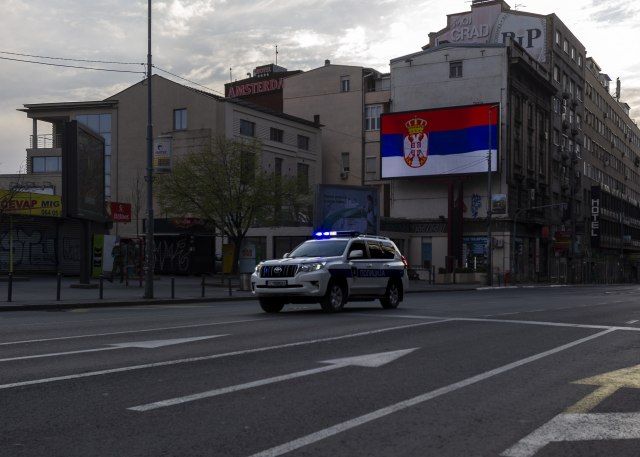 Kako bi izgledao policijski èas od 24 h u Srbiji VIDEO