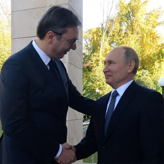 Vucic spoke with Putin and Macron: "Significant assistance and support for Serbia"