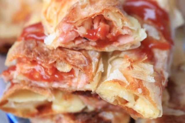 Za sjajan doruèak: Pica uvijaèa VIDEO