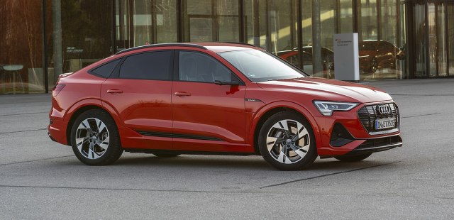 Galerija: Audi E-Tron Sportback u prodajnim salonima uprkos pandemiji