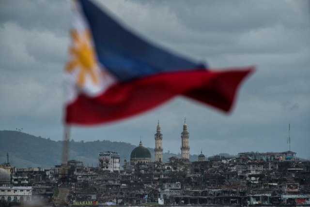 Vanredno stanje na Filipinima produženo do kraja aprila