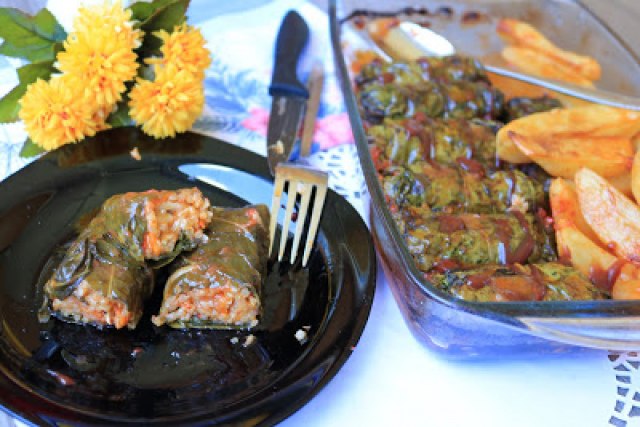 Posne sarmice sa blitvom - ništa manje ukusne od mrsnih VIDEO