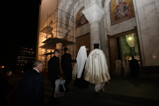 Serbian Orthodox Christians celebrate Easter, this year at home
