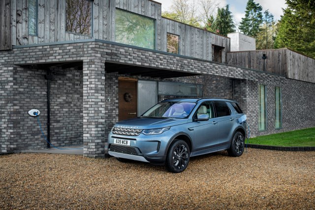 Photo: Land Rover
