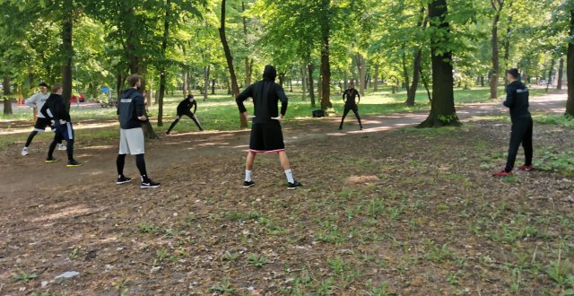 KK Partizan počeo sa treninzima – u parku FOTO