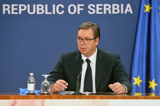 Vučić: Izbori 21. juna, u maju bez većih skupova VIDEO/FOTO
