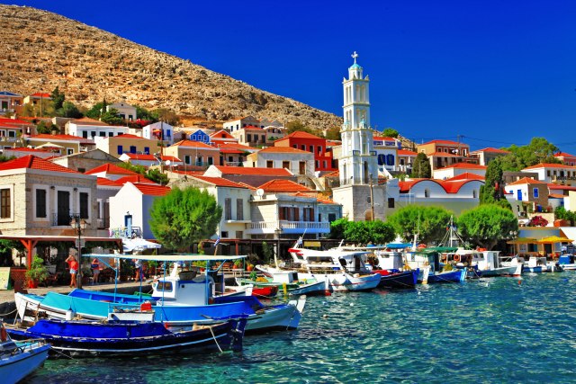 Zvanièno: Turistièka sezona u Grèkoj poèinje 15. juna, neæe tražiti test, a nema ni karantina