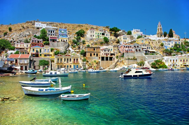 Pet miliona evra za hotel na obali mora: Grci masovno prodaju nekretnine