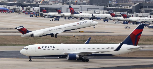 Delta erlajns povlaèi iz flote avione boing 777