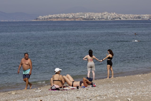 Šta nikako ne smete da radite na plaži: Kazne i do 20.000 evra