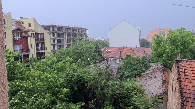 RHMZ izdao hitno upozorenje na nepogode, u Beogradu veæ poèeo pljusak VIDEO