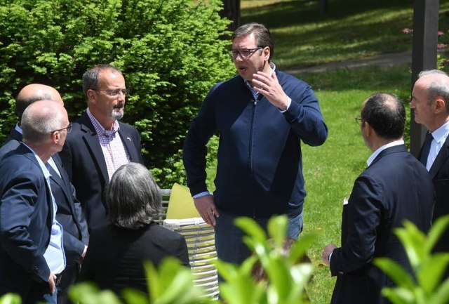 Vučić sa ambasadorima Kvinte: Dobra izborna atmosfera, dobri susedski odnosi FOTO