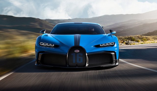 Bugatti Chiron Pur Sport "oslobodio" svih 1.500 "konja" na stazi VIDEO