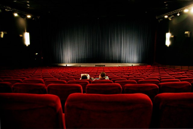 Zajednica pozorišta Srbije spremna da obnovi rad