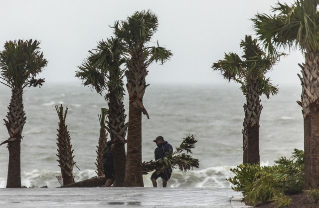 "Berta" iznenadila Južnu Karolinu, meteorolozi nisu dobro predvideli oluju