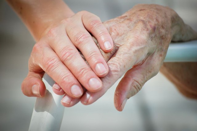 "Jedva da je pokazivala znakove bolesti": Oporavila se žena stara 111 godina od kovid-19