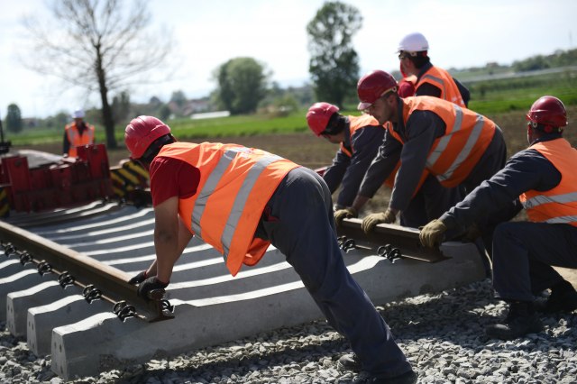 Vučić sutra obilazi radove na izgradnji pruge Beograd-Budimpešta