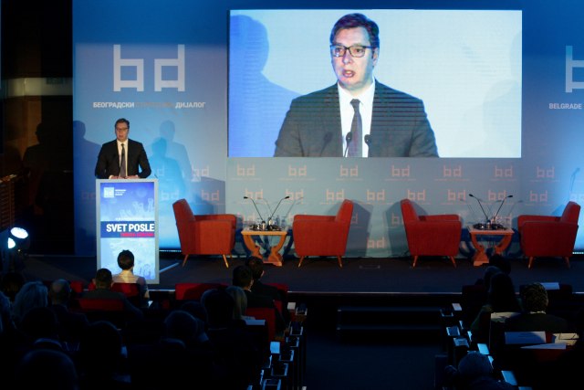 Vučić: Kriza pokazala licemerje priče o slobodnom tržištu