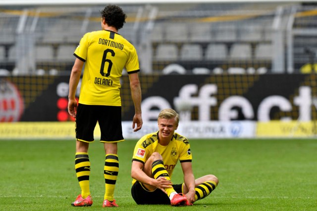 Loše vesti za Dortmund: Haland povređen, vezista završio sezonu
