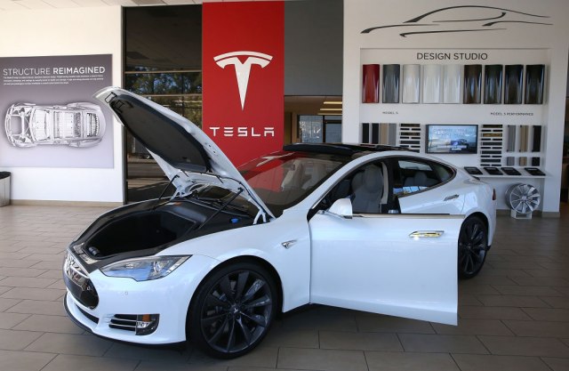Tesla otvara svoju prodavnicu u Sloveniji