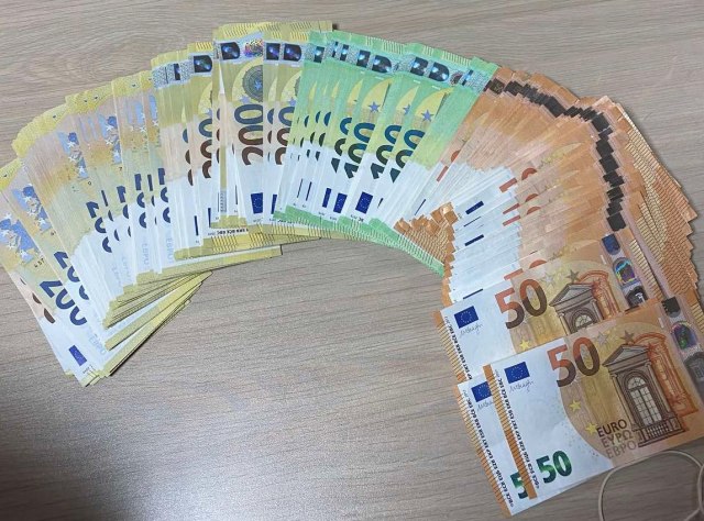 Zaplenjeno oko 60.000 neprijavljenih evra na Batrovcima