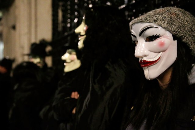 Povratak Anonimusa: Žele da razotkriju zloèine policije