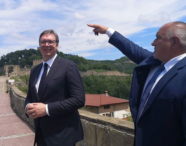 Vuèiæ i Borisov posetili Veliko Trnovo FOTO