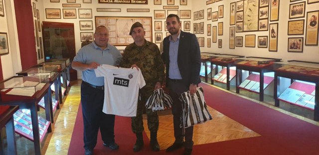 FK Partizan u poseti Kopnenoj vojsci u Vranju